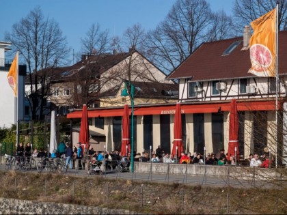 Photo:  Bahnh&amp;ouml;fchen 